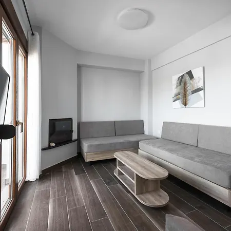 Ultima Summer Residence, Nilie Hospitality Mgmt